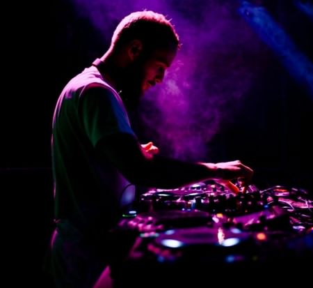 دانلود شادترین و بیس دار ترین آهنگ های ریمیکس mix bass music remix دانلود شادترین و بیس دار ترین آهنگ های ریمیکس