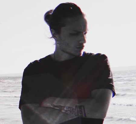 دانلود آهنگ پوبون قلب شیشه ای setb دانلود آهنگ پوبون قلب شیشه ای