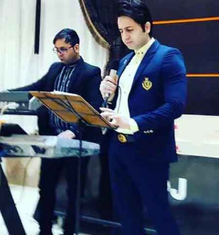 دانلود آهنگ هیچکی نمیفهمه منو لبریز بغضم این روزا saeed jafar zadeh دانلود آهنگ هیچکی نمیفهمه منو لبریز بغضم این روزا