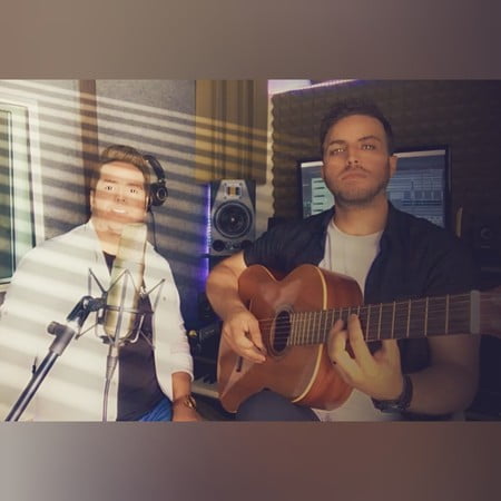 دانلود آهنگ پویا آرین مهر و محسن آرین مهر ازت ممنونم Pouya Arianmehr Ft Mohsen Arianmehr Azat Mamnoonam دانلود آهنگ پویا آرین مهر و محسن آرین مهر ازت ممنونم