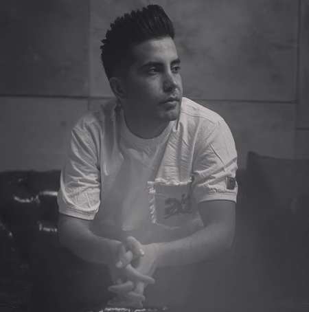 Screenshot 2022 08 28 222338 دانلود آهنگ فرشاد آزادی خیالت تخت