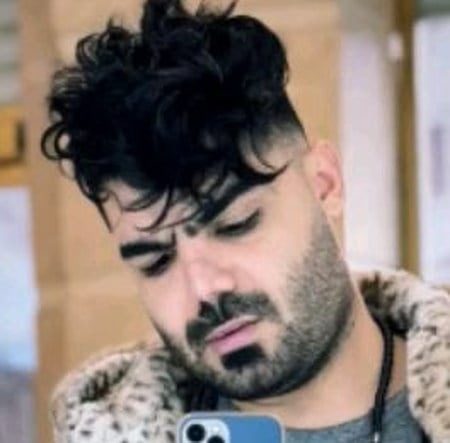 دانلود آهنگ عین پیک آخر همیشه برعکسی سامان یاسین Saman Yasin Eyne Peyke Akhar Upmusics.com دانلود آهنگ عین پیک آخر همیشه برعکسی سامان یاسین