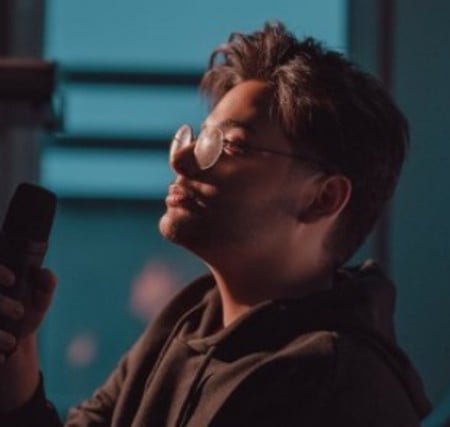 دانلود آهنگ کنار اسم تو توی گوشیم Screenshot 2023 01 21 154424 دانلود آهنگ کنار اسم تو توی گوشیم