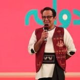 دانلود آهنگ بمون کنارم که جز تو عشقی تو قلب تنهام ندارم دانلود آهنگ بمون کنارم که جز تو عشقی تو قلب تنهام ندارم