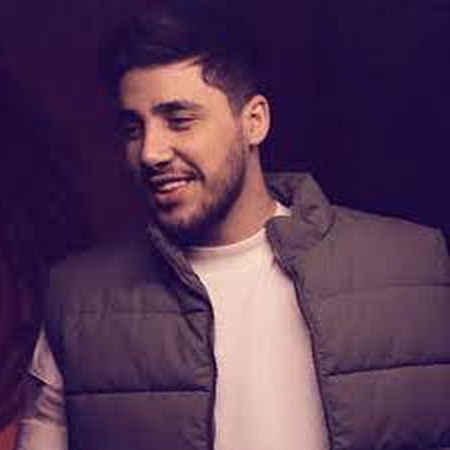 download دانلود آهنگ یه دونه تورو دارم من خوشه دلم به دلت