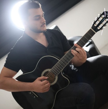 دانلود آهنگ محمد تهرانی نیمه شب Mohammad tehrani Nime shab e0440 دانلود آهنگ محمد تهرانی نیمه شب