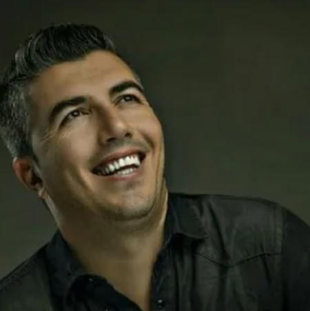 دانلود آهنگ تو چه کردی قلبم واسه تو میزنه Screenshot 2024 01 24 084309 دانلود آهنگ تو چه کردی قلبم واسه تو میزنه