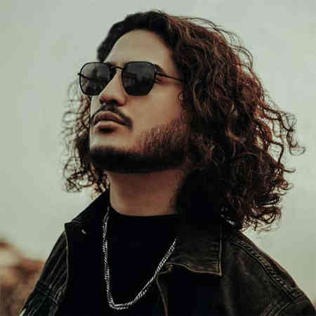 دانلود آهنگ یه مرواریدی وسط صدف قلبم kj دانلود آهنگ یه مرواریدی وسط صدف قلبم