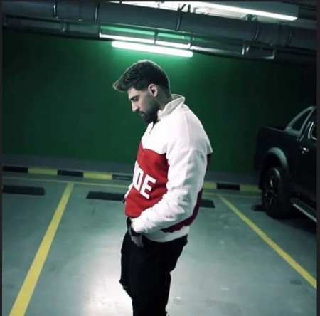 Screenshot 2024 04 15 133916 دانلود آهنگ سلطان از محمد محرمی