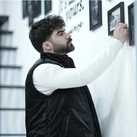 Screenshot 2024 05 04 120731 دانلود آهنگ طاقتم بی طاقته حمیدرضا بابایی