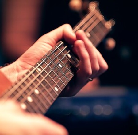 Screenshot 2024 05 14 201240 دانلود آهنگ صدام بالاشهره خودم تو مسکن مهر ریمیکس اینستا