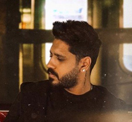 دانلود آهنگ یه ریز بده اینوری یه ریز بده اونوری Screenshot 2024 05 26 013328 دانلود آهنگ یه ریز بده اینوری یه ریز بده اونوری