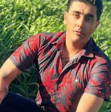 Screenshot 2024 06 05 093138 دانلود آهنگ میخونم از عمق نگات اما ندیدی گلم سعید کریمی ریمیکس