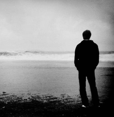 Screenshot 2024 06 15 182959 دانلود آهنگ دوباره خستم از مردم شهر ریمیکس