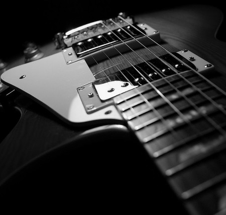 Screenshot 2024 07 04 220144 دانلود آهنگ بی انصافی نکن هوش مصنوعی