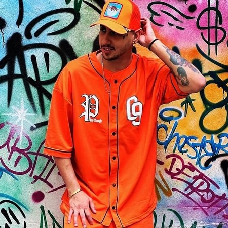 دانلود آهنگ تنگ میشه دلم واقعا برات de35c763bd28b5be9d26f94737baa6f0 دانلود آهنگ تنگ میشه دلم واقعا برات