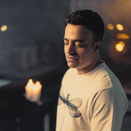 دانلود آهنگ علیرضا گودرزی مهربون من ورژن پیانو Alireza Goudarzi Mehraboone Man Piano Version aced4 دانلود آهنگ علیرضا گودرزی مهربون من ورژن پیانو