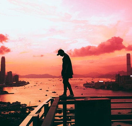 Screenshot 2024 08 22 004115 دانلود آهنگ اعصابم ریخته بهم لعنتی کجای تو