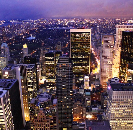 Screenshot 2024 08 28 152729 دانلود آهنگ حالا ببین کل شهر دنبالتن