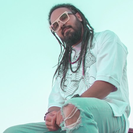 channels4 profile دانلود آهنگ فیکن همه دورو بریات