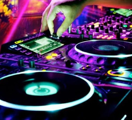 Screenshot 2024 09 08 152515 دانلود ریمیکس من باختم با اینکه شانس داشتم