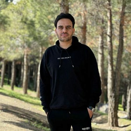 Davoud Yonesi Musics دانلود آهنگ امشب زده باز به سرم دور چشات بگردم تمام اجراها