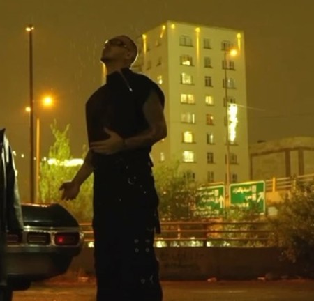 Screenshot 2024 10 10 180717 دانلود آهنگ اشتباه شایان