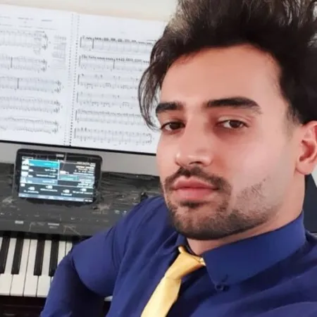 دانلود آهنگ لکی ترسم روژی بمرم از ابی شفیعی دانلود آهنگ لکی ترسم روژی بمرم از ابی شفیعی