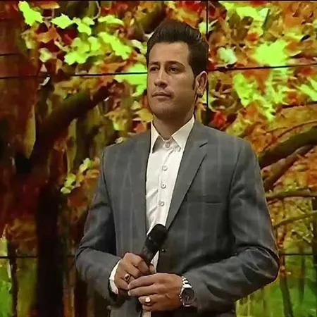 دانلود آهنگ دلبر عاشق کش من بسه حیا کن هادی رحیمی  دانلود آهنگ دلبر عاشق کش من بسه حیا کن هادی رحیمی
