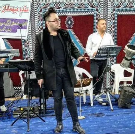 دانلود آهنگ اقدس نشستش ور دستم از قصد زدم توبه شکستم  دانلود آهنگ اقدس نشستش ور دستم از قصد زدم توبه شکستم