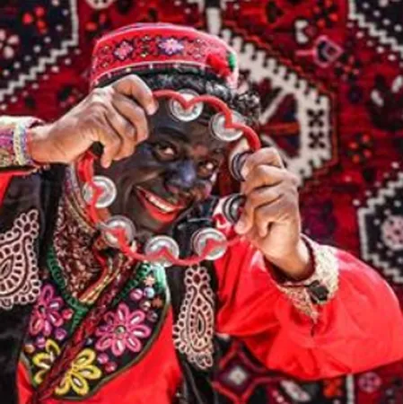 دانلود آهنگ حاجی فیروز اومده عیده دوباره  دانلود آهنگ حاجی فیروز اومده عیده دوباره