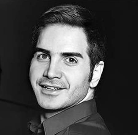 Screenshot 2025 04 30 084308 دانلود آهنگ محسن یگانه تقویم مچاله