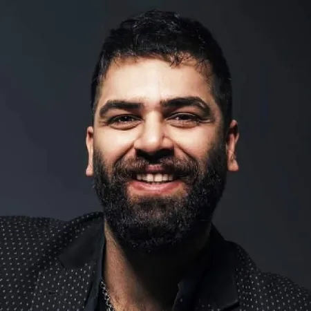 دانلود آهنگ غروب که بارون میومد رفتم تو کنج خاطرات  دانلود آهنگ غروب که بارون میومد رفتم تو کنج خاطرات