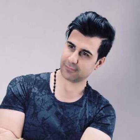 Ali Jahanian 1 دانلود آهنگ آه میکشم هر روز از اینکه بی هوا رفتی