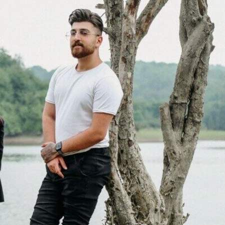 Mahan Khademi 400x400 1 دانلود آهنگ حالا حالا ۲ ماهان خادمی