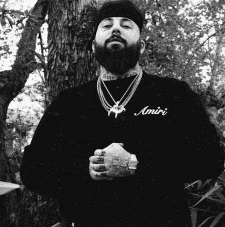 Screenshot 2025 08 10 110605 دانلود آهنگ ویناک لبوبو