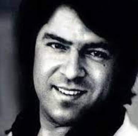 Screenshot 2025 08 19 091656 دانلود آهنگ عاشق شده‌ای ای دل غمهایت مبارک باد از احمد ظاهر