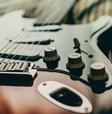  دانلود آهنگ مصطفی سعادت زندانی