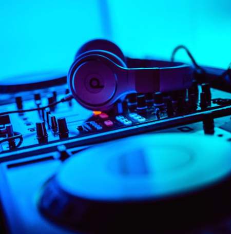 دانلود آهنگ اما لیلی بی مجنونش دق میکنه میمیره ریمیکس اینستا Screenshot 2025 09 02 151945 دانلود آهنگ اما لیلی بی مجنونش دق میکنه میمیره ریمیکس اینستا