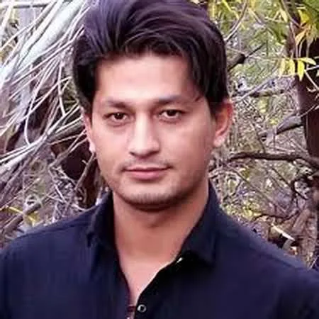  دانلود آهنگ من اونو اونوتمامیشام شاهین زین العاب