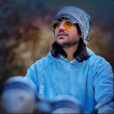  دانلود آهنگ من مواظبت میشم تو گل منی باغبونت منم رضا مریدی