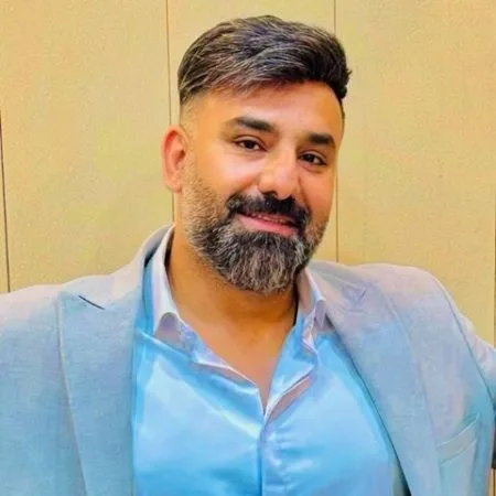  دانلود آهنگ دسته بنه من دستم برقص وه بات برقصم امشو شو خومونه خندت کرده مستم